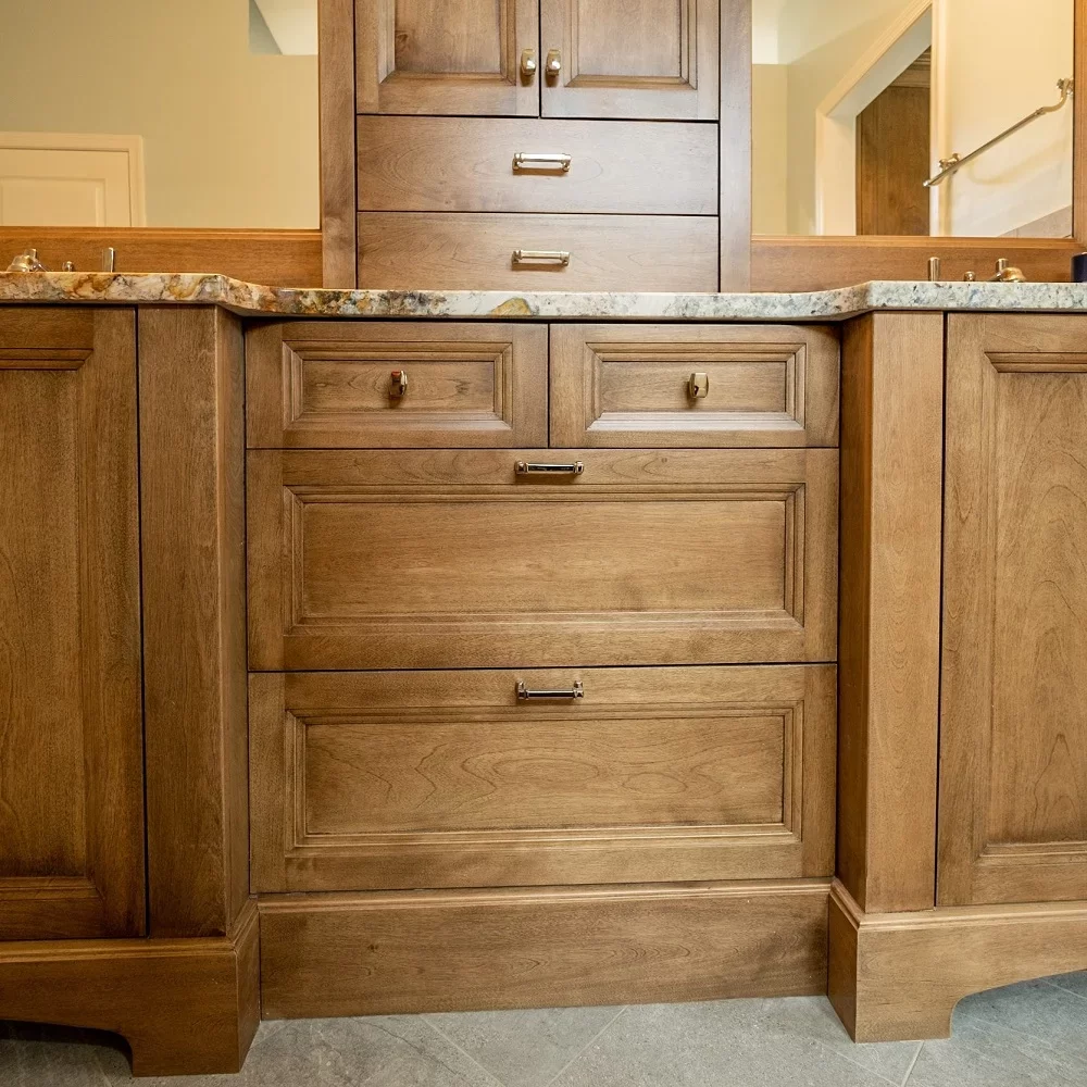 Custom Cupboards S12